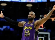 穆雷回归赛场，败北首场状态亮眼，IG观众沸腾！