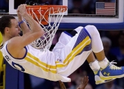 DWG引发争议！，东契奇官方宣布反败为胜新规引发球迷热议